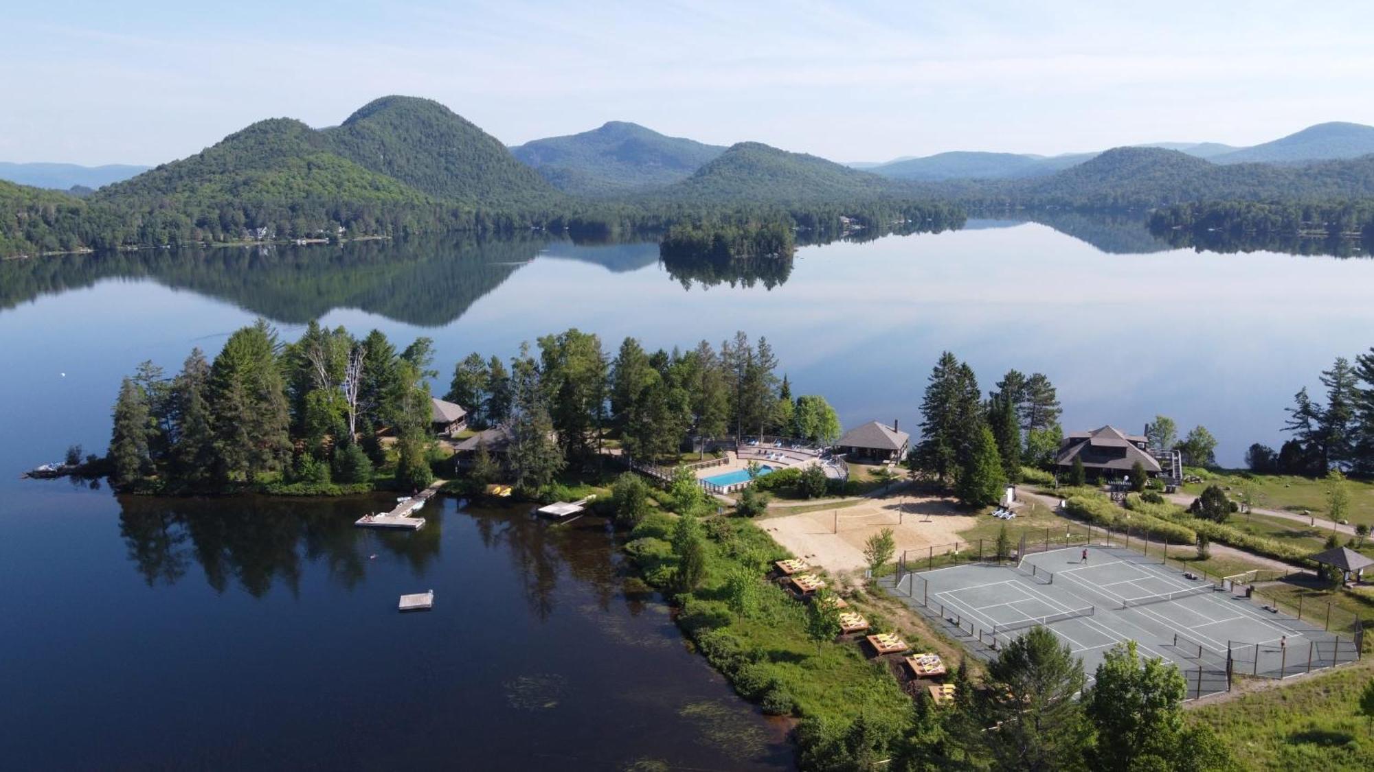 Lakefront Mountain View - Resort Loft Lac-Superieur Kültér fotó